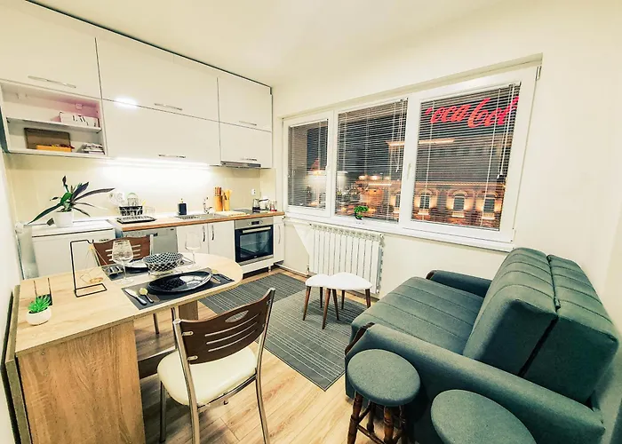 Exclusive Apartment Main Square