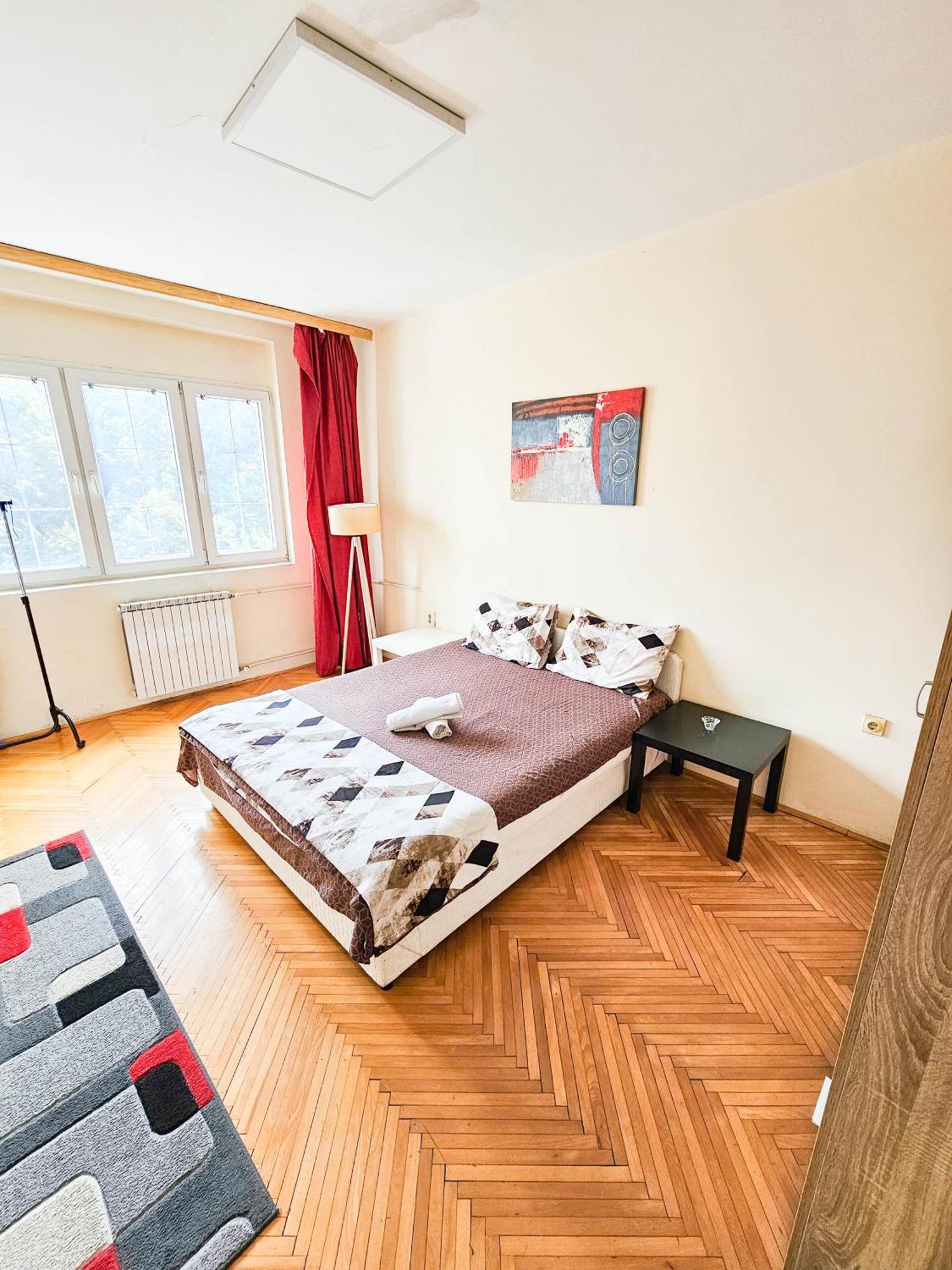 Exclusive Main Square Appartement
